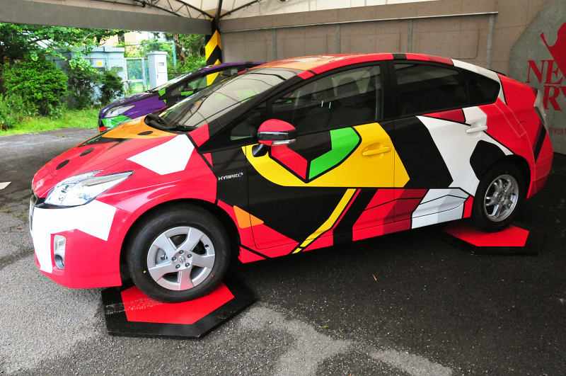 Illustration for article titled Toyota Continues to Chase Nerds (Now With Less Awkwardness)